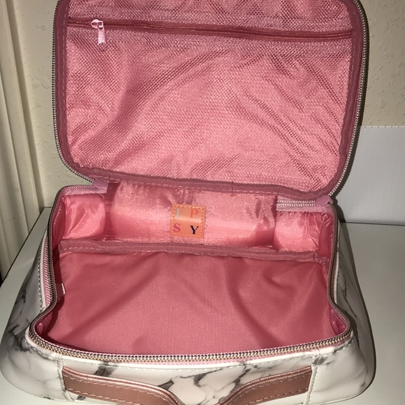 Ipsy white marble train case - Picture 5 of 6